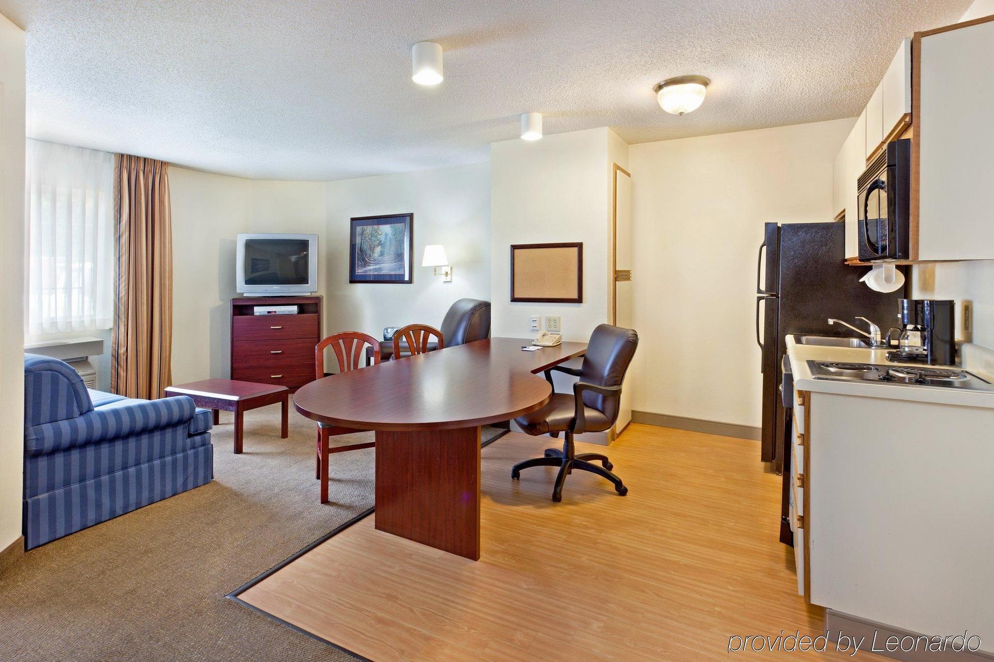 Sonesta Simply Suites Charlotte University Esterno foto
