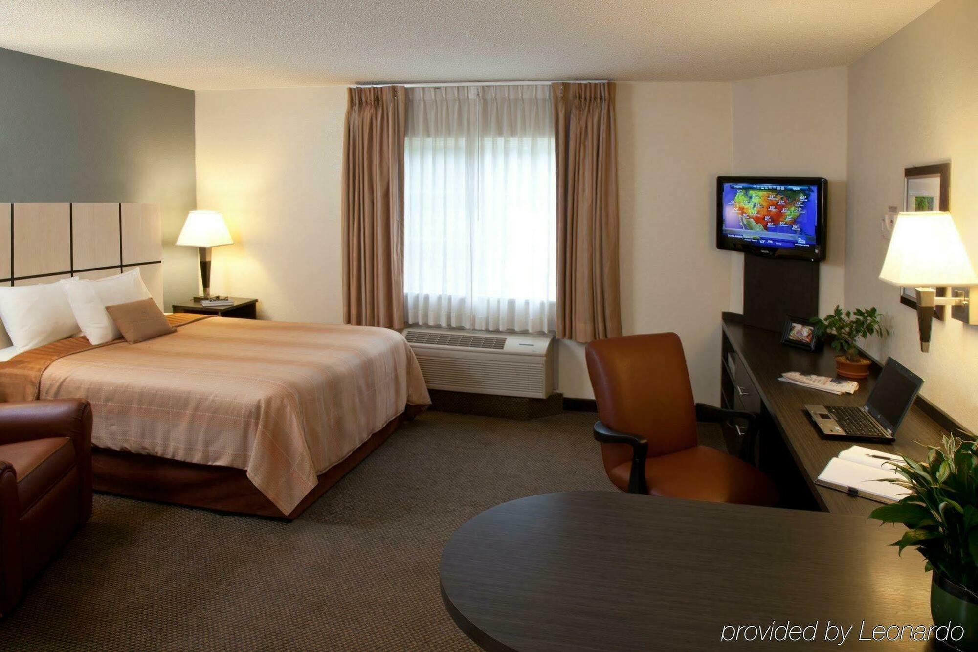 Sonesta Simply Suites Charlotte University Esterno foto